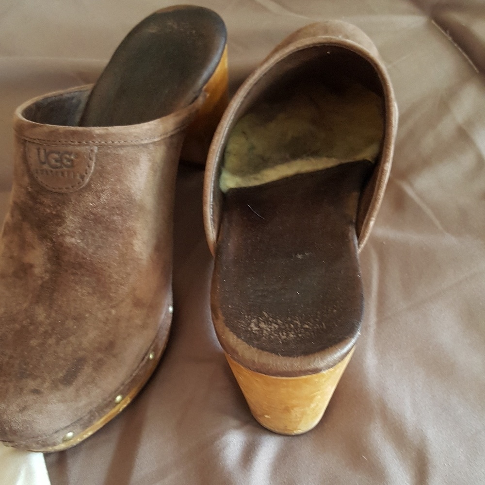 Clogs